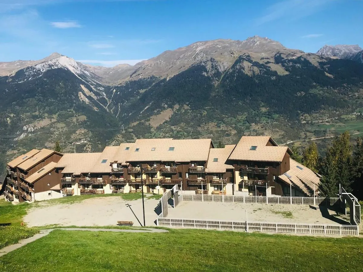Apartment Appartement Renove Ski Aux Pieds, Centre Station - Fr-1-181-2464 La Plagne
